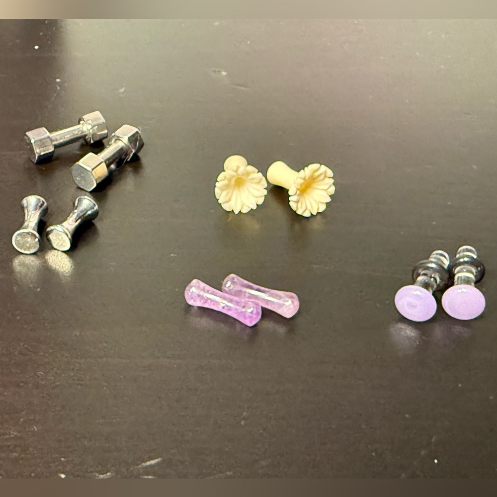 Assorted Plugs 8g